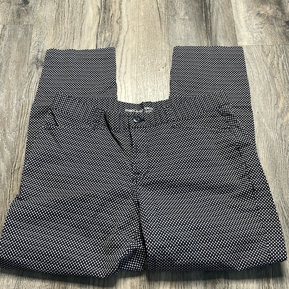 Khakis by GAP, Slim City, Navy and White Print, size 6 regular, inseam 25”